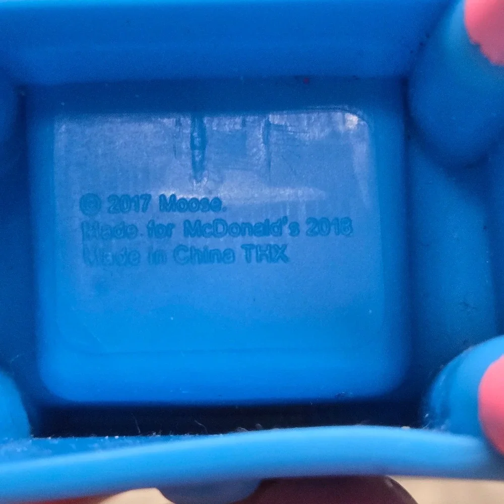 Shopkins Happy Places Moose Blue Bear Chair‎ and Ottoman McDonalds Toy 2018 Set